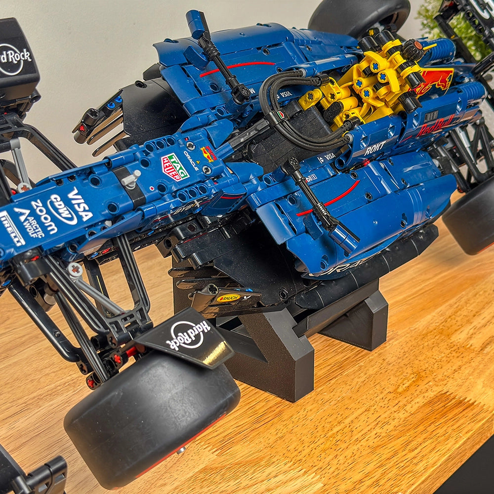 Stand for LEGO Oracle Red Bull Racing RB20 F1 | 42206