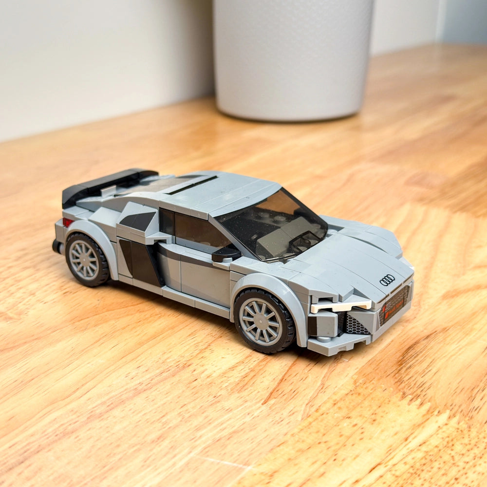 CaDA Audi R8 Coupé 1:24 - Bausatz Auto | C55027W