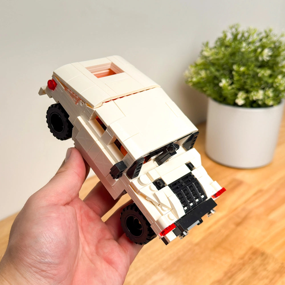 CaDA Humvee Offroad Truck 1:24 - Bausatz Auto | C55022W