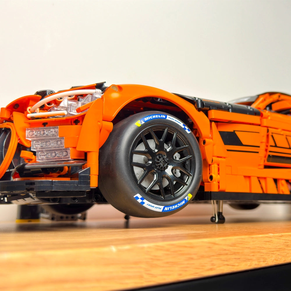 CaDA Mercedes-AMG GT3 1:8 - Building Set Car | C64008W