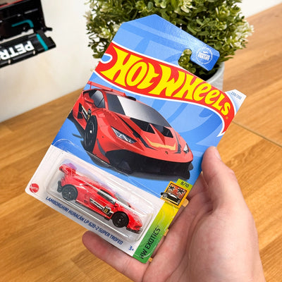 Hot Wheels LAMBORGHINI HURACÁN LP 620-2 SUPER TROFEO