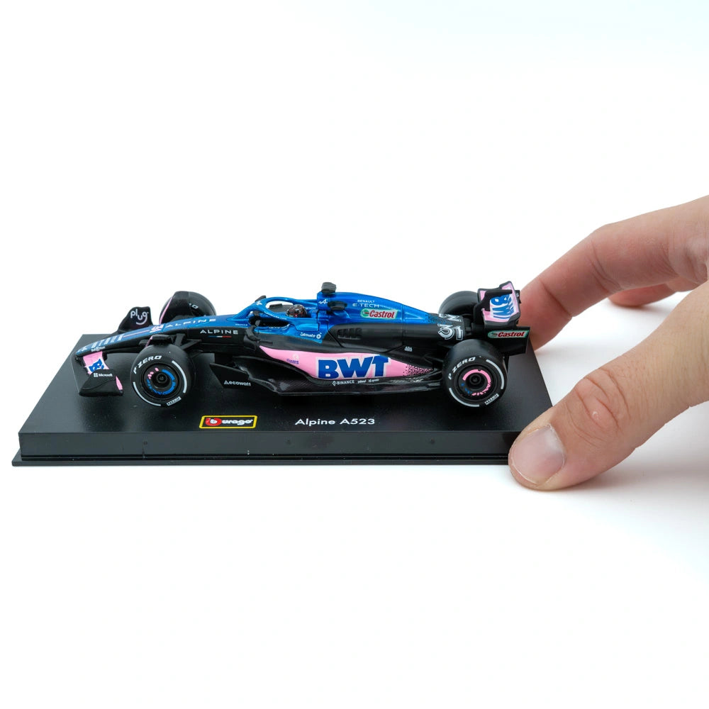 Bburago BWT Alpine A523 #31 Esteban Ocon Schaalmodel 1:43