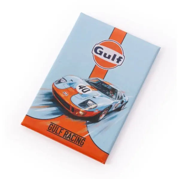 Magneet Gulf Racing Ford GT40 Nostalgic-Art - retro koelkastmagneet met de iconische Gulf Racing livery op een Ford GT40 #40