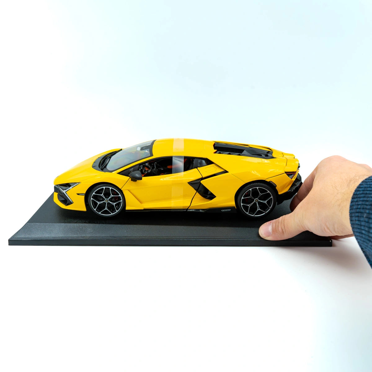 Maisto Lamborghini 74X Revuelto Special Edition Schaalmodel 1:18