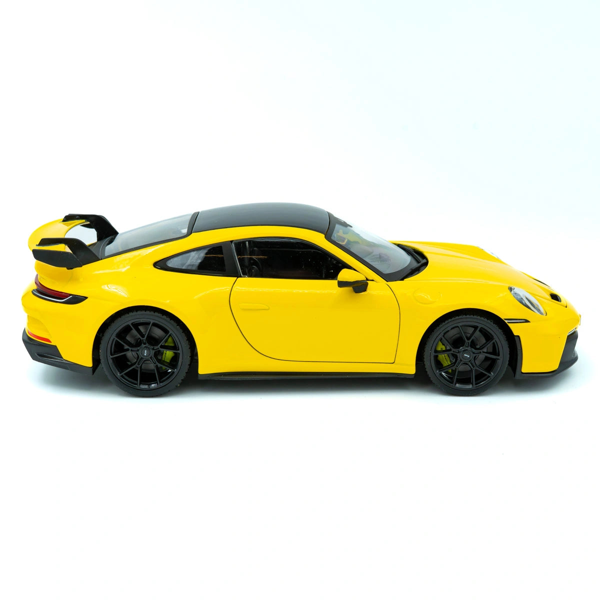 Maisto Porsche 911 GT3 2022 Schaalmodel 1:18