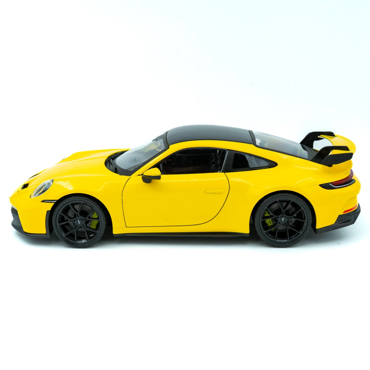 Maisto Porsche 911 GT3 2022 Schaalmodel 1:18